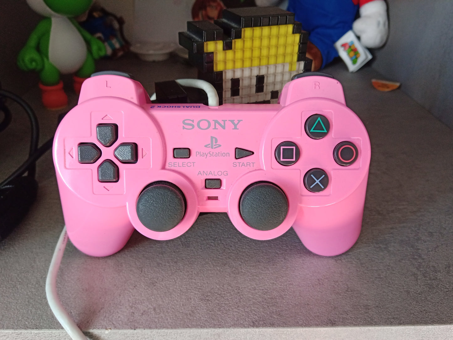 Playstation 2 Pink + Worms Blast